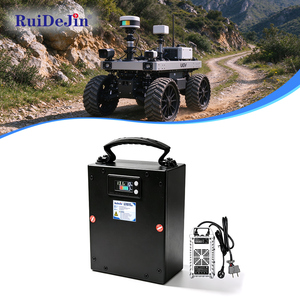Batería de litio UGV personalizada de alta corriente y amplio rango de temperatura con BMS integrado de 48V LiFePO4 para vehículos terrestres no tripulados todo terreno - Product Image 1