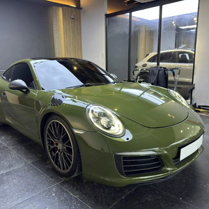 Vinilo Adhesivo para Automóviles, Color Verde Oliva Oscuro con Acabado Cristalizado, Rollo Completo, Protección de Pintura, Cambio de Color, con Tecnología Anti-Burbujas - Product Image 4