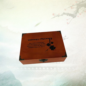 Caja de almacenamiento rectangular de madera con cerradura de 8 cm de altura para joyas, documentos y regalos, embalaje de regalo artesanal - Product Image 1