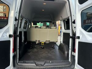 <span class=keywords><strong>Ford</strong></span> <span class=keywords><strong>Transit</strong></span> 2014 Usada, 2.8T Turbo Diésel, Manual, Tipo Furgón, Vehículo de Transporte, Neumáticos R15, Asientos de Tela, Cámara Trasera, Volante a la Izquierda - Product Image 2