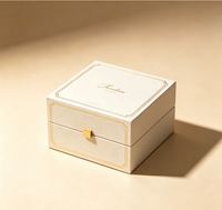 Boîte cadeau en papier recyclable de luxe personnalisée, fermeture magnétique en feuille d'argent, boîte rigide, emballage haut de gamme pour bijoux, cosmétiques, mariage