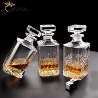 Decantador de Cristal Cuadrado Personalizado al por Mayor de 750 ml para Licor, Vodka, Whisky, con Tapón de Cristal para Whisky, Vino y Brandy