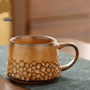 Tazza da Caffè e Piattino Fatti a Mano, Tazza da Tè Vintage con Texture Effetto Ciottolo, per Casa e Caffetteria, Regalo Artigianale Unico - Product Image 6