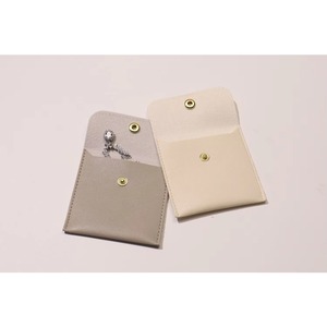 Mini Bolsa de Joyería de Cuero PU con Hebilla para Guardar y Proteger Collares, Anillos y Pendientes, Producto de una Sola Pieza - Product Image 3