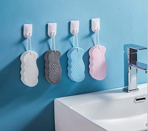 Éponge exfoliante douce carrée moderne pour le corps de bébé, à utiliser sous la douche - Product Image 6