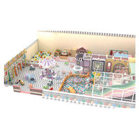 Aire de jeux intérieure pour enfants, thème château, colorée, avec piscine à balles, toboggan d'escalade, équipement de jeu sûr pour enfants, centre communautaire