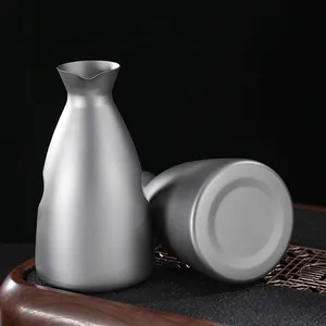 Botella de Sake Japonesa de Titanio de 390 ml / 13.2 oz, Juego de Vino Vintage, Juego de Vasos de Bar, Jarra Japonesa <span class=keywords><strong>para</strong></span> Beber, Productos Chinos - Product Image 6
