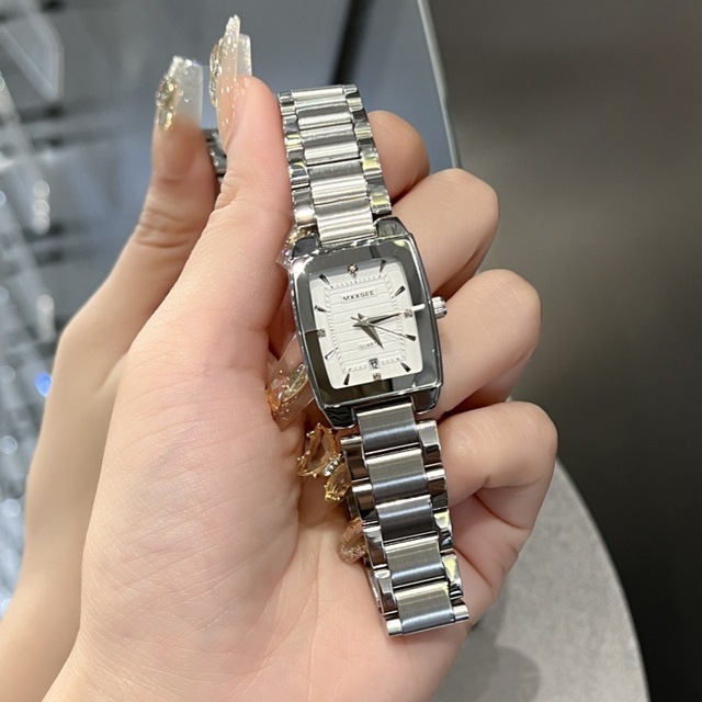 Women's Popular Square Silver Quartz Watch with Calendar Stainless Steel Strap Waterproof  Watch for Daily Wear