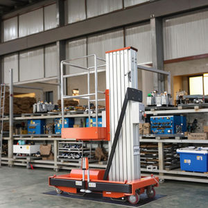 Hochfahrbare Arbeitsbühne Ein-/Zweimast-Hebebühne aus Aluminiumlegierung mit hydraulischem Hub und Rädern Produktkategorie Hubtische - Product Image 5