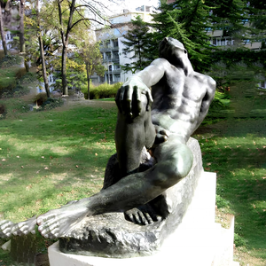 Decoración de Jardín al Aire Libre, Escultura de Metal Personalizada de un Hombre Desnudo en Tamaño Real, Fundición de Latón, Cobre y Bronce, en Venta - Product Image 4