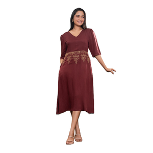 Vestido con Detalles de Bordado Floral Premium, Ropa Casual Elegante para Mujer, Prendas de Boutique - Product Image 2