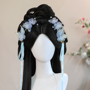 Hanfu Original Hecho a Mano 2026 en Estilo Antiguo, Seda Azul Claro, Versátil y Fresco, con Cintas Florales, Pinzas para el Cabello y - Product Image 1