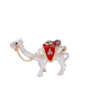 Hot Trend Products in 2023 Animal Statue Ornaments Gold Plated Camel Metal Handicraft Home Furnishings Souvenirs Gift