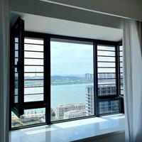 Ventanas Abatibles de Aleación de Aluminio de Bajo Costo de Fábrica con Rotura de Puente Térmico, Triple Acristalamiento, Bajo Emisividad y Mosquiteras Anti-Insectos