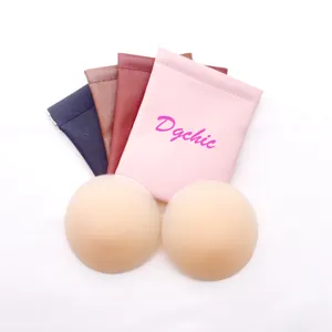 Coussinet de mamelon multicolore Offre Spéciale réutilisable Ultra mince mat pétales de poitrine mamelon Pasties couvre-mamelon en silicone pour les femmes