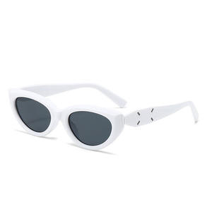 Vente en gros logo personnalisé mode rétro punk noir hombre PC nuances larges branches <span class=keywords><strong>UV</strong></span> <span class=keywords><strong>400</strong></span> rectangle hommes femmes lunettes de soleil œil de chat - Product Image 4