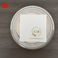 Serviette Airlaid Blanche Imprimé Logo 100% Pâte De Bois Vierge 1 Plis Serviette pour Café Fête De Mariage