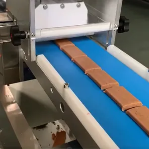 Machine de découpe automatique de haute qualité, ligne de Production de petite barre de protéines, portative et populaire