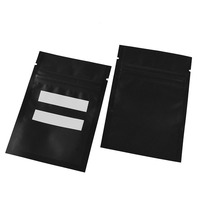 Sacs d'emballage en Mylar refermables noirs personnalisés avec trois petites fermetures éclair, en plastique et aluminium, anti-odeur, à fermeture éclair, pour emballage.