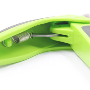 Cortador de Unhas para Animais de Estimação com Lâmina Afiada em Estilo Guilhotina e Tampa Transparente para Fragmentos de Unhas - Product Image 5