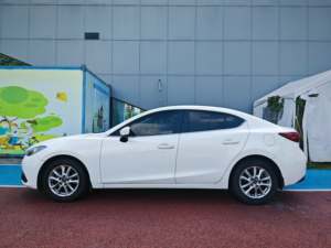 2016 <span class=keywords><strong>MAZDA</strong></span> <span class=keywords><strong>3</strong></span> AXELA Sedan 1.5L tự động/Hướng dẫn sử dụng bánh trước R16 lốp xe dành cho người lớn Xăng Camera chiếu hậu trái chỉ đạo tối - Product Image 3