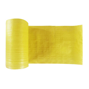 Qisheng Plastic Woven Fabric Roll Pe Coated Waterproof For Logistics Packaging Storage Bags - Product Image 3