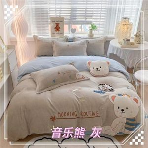 Set <span class=keywords><strong>di</strong></span> biancheria da letto in flanella <span class=keywords><strong>di</strong></span> poliestere per bambini, 4 pezzi, con motivo a <span class=keywords><strong>cartoni</strong></span> animati, copripiumino trapuntato spesso, morbido, per letto matrimoniale/king/queen/twin, in lino, con animali, per camera da letto - Product Image 5