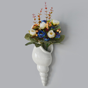 Moderne In Ceramica Bianca <span class=keywords><strong>Conchiglia</strong></span> di Mare <span class=keywords><strong>Conchiglia</strong></span> <span class=keywords><strong>Vaso</strong></span> di Fiori Appeso A Parete Della Decorazione Della Casa Soggiorno Sfondo Parete Decorata <span class=keywords><strong>Vaso</strong></span> - Product Image 4
