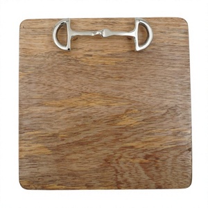 Plato de madera con mango de broca de caballo, bandeja de cocina y tabla de cortar, usos multiusos, accesorios de cocina para el hogar a la venta - Product Image 1