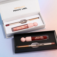 Coffret Cadeau de Maquillage Personnalisé : Crayon à Lèvres Imperméable Longue Tenue, Gloss Mat, Rouges à Lèvres et Coffrets Cosmétiques