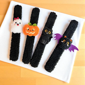 Bracelet slap d'Halloween Pafu, cadeau de fête festif, style citrouille, fantôme, chauve-souris, chat noir, jouets pour enfants, cadeaux de fête pour la fête d'Halloween - Product Image 1