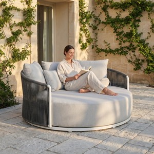Sofá Redondo Moderno de Aluminio para Exteriores con Cojines, Resistente a la Intemperie, Ecológico, Juego de Jardín con Capacidad para 2 Personas - Product Image 3