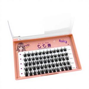 伊伊舞睫毛 御姐无痕卡通纯欲黑梗混合甜美姐妹风分段自然睫毛 - Product Image 1