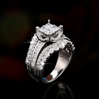 Bague de promesse de mariage romantique à double couche en zircone cubique étincelante plaquée argent, coupe princesse, pour amoureux, vente en gros