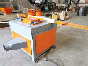 Invech Macchina per Intaglio di Precisione con Motore da 15KW per Tagliare Scanalature su Travi in Legno per Pallet Standard USA - Product Image 3