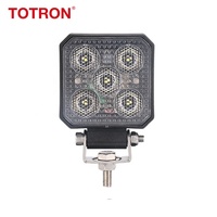 Boîtier compact carré en plastique économique, éclairage de travail LED 12V 24V pour tracteur, voiture, 4x4, camion tout-terrain