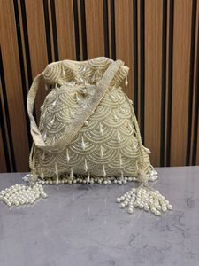 Por encargo exquisito hecho a mano pesado diseñador Potli lujoso terciopelo crudo seda brocado Bases perla detalles boda noche - Product Image 3