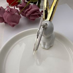 Pulsera de Circonita con Apertura de Uñas para Mujer, Brazalete de Circonita con Microinfusión, Diseño de Gama Alta con Estilo de Nicho para Damas de Moda, 1 Unidad - Product Image 3