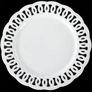 Assiettes de présentation en céramique creuses blanches ensemble de vaisselle décorative de mariage pour fête au restaurant assiettes de luxe de mariage personnalisées
