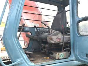 Excavadora Usada Hitachi EX200 Modelo 2024, 18824 kg, Equipo de Construcción de Uso Pesado con Cucharón de 1 m³, Motor y Caja de Cambios Isuzu - Product Image 5