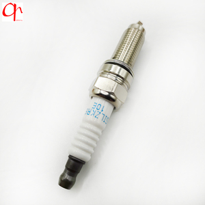 หัวเทียน<span class=keywords><strong>อิ</strong></span>ริเดียมสำหรับรถยนต์ฮุนไดและเกีย รุ่น 18854-10080 BKR5ES-11  18846-10060 18846-10061 LZKR6B-10E  SILZKR6B-11 ILFR5B-11 - Product Image 4