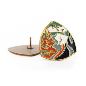 Parcs <span class=keywords><strong>nationaux</strong></span> des glaciers Épinglettes <span class=keywords><strong>Parc</strong></span> national <span class=keywords><strong>naturel</strong></span> américain Accessoires personnalisés en alliage de zinc Placage de laiton Cadeaux Épingles en émail - Product Image 3