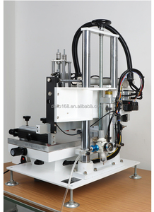 Machine d'impression sérigraphique automatique 1-3 couleurs pour <span class=keywords><strong>CD</strong></span>, étui de carte, calculatrice, t-shirt, bannière en soie, tapis de souris - Product Image 2