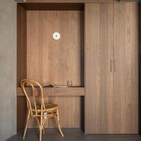 Panneau mural SPC en plastique de style moderne, alternative au marbre, revêtement UV brillant, feuille de PVC pour usage en villa et hôtel