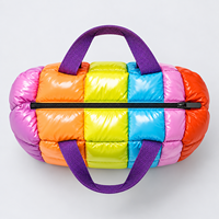 Sac à main gonflé jeune à la mode nouveau sac à bandoulière en nylon de conception de style sac fourre-tout coloré à la mode