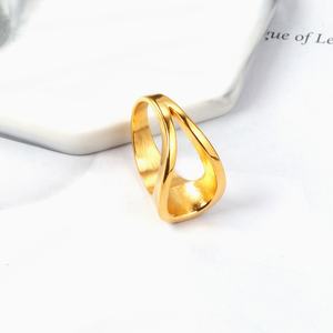 Nouvelle conception de bague en or plaqué or, bijoux de mode, designs spéciaux, bague pour femmes - Product Image 3