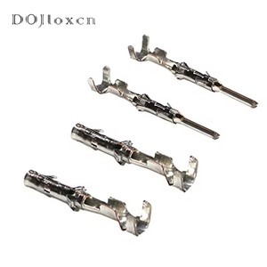 Tyco AMP ขั้วต่อตัวเมียสำหรับ2ขา4ขาตัวเชื่อมต่อยานยนต์ที่ปิดผนึกปลั๊กเซ็นเซอร์การ์ด1337352-1 1337 - Product Image 1