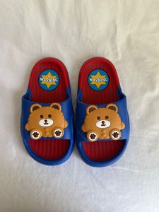 Pantofole con Design Orso Blu 24-31MM Antiscivolo in PVC per Tutte le Stagioni - Product Image 1
