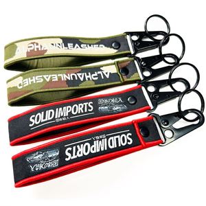 Vente Flash : Lanière courte personnalisée multi-outils avec mousqueton et porte-clés tissé - Product Image 1