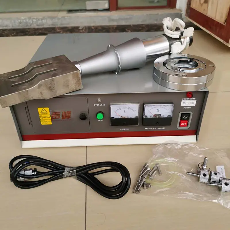 20K 2600W Ultrasonik untuk Masker Wajah Earloop Welding Machine